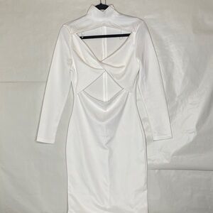 Cutout Twist-Back Long-Sleeve Midi Dress - White